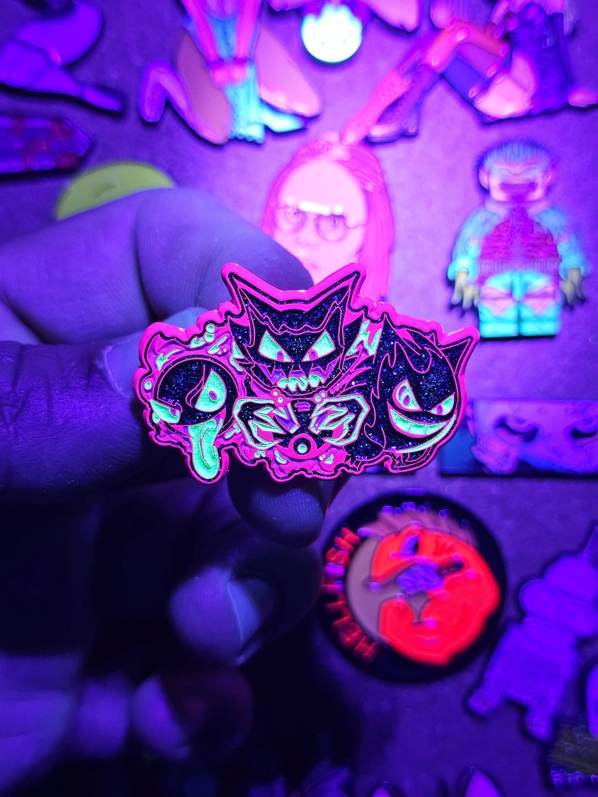 Gastly Evo Enamel Pins