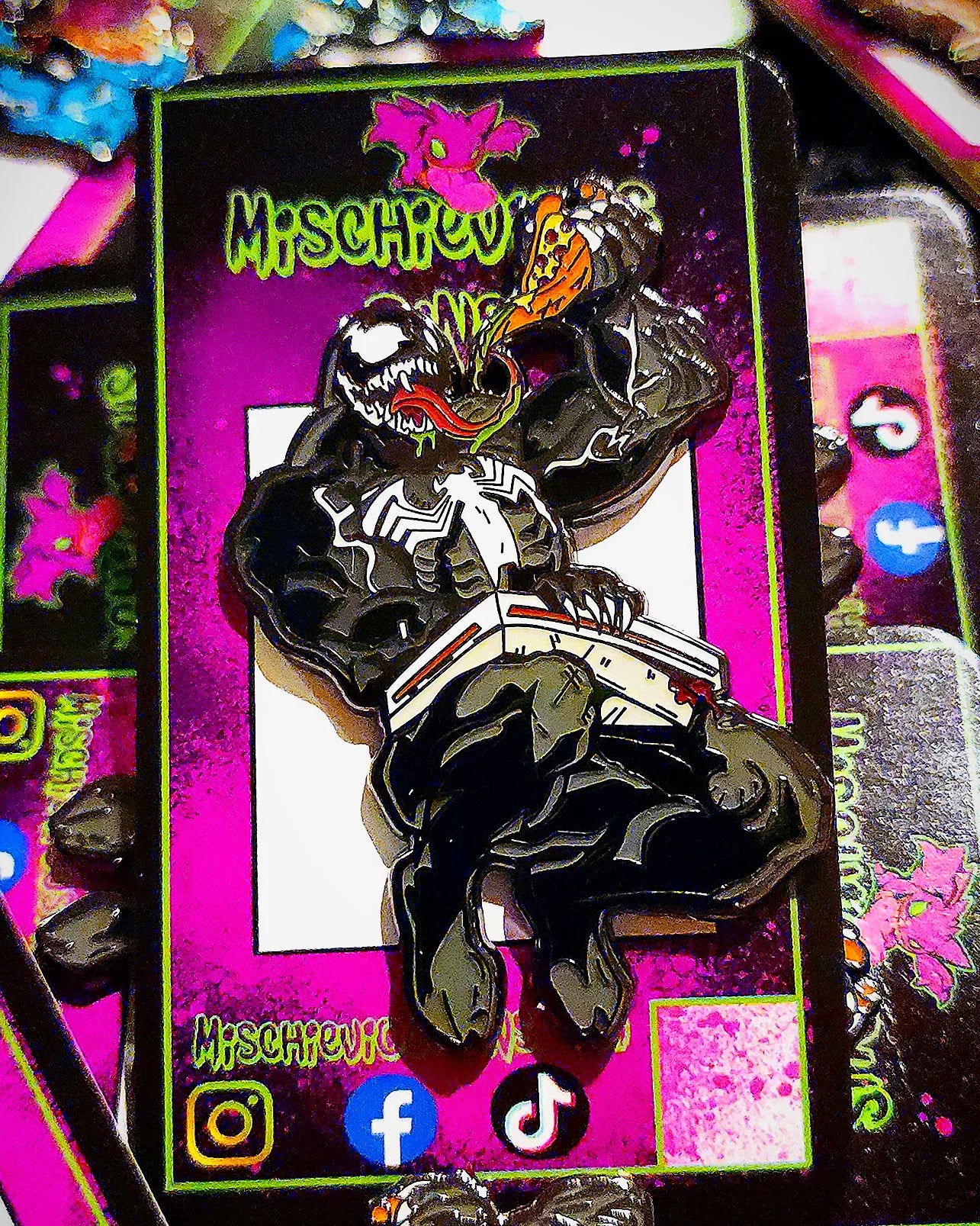 Venomized pin