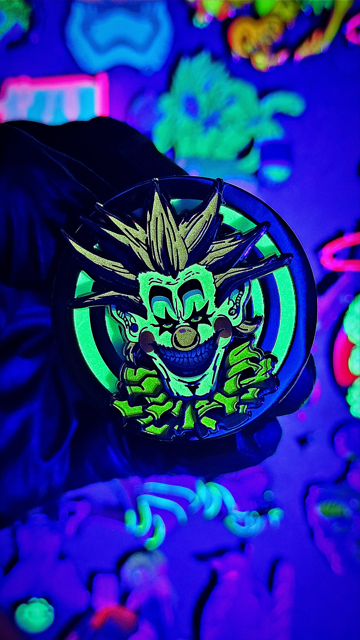 Klown Spinner Enamel pin