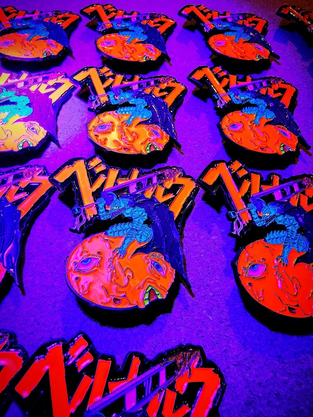 Behelit Struggler - enamel pins