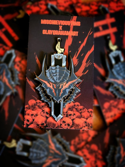 Struggler Helm enamel pin