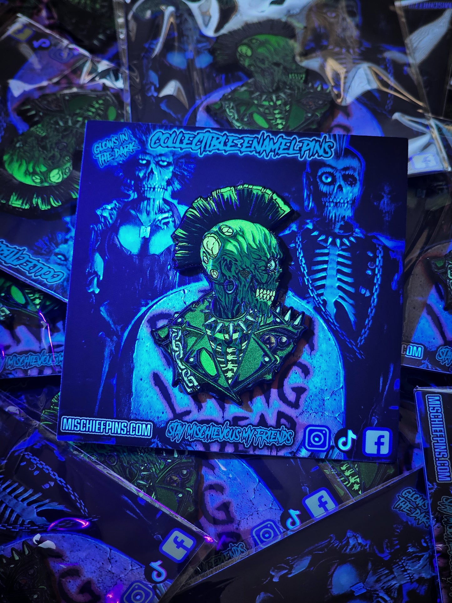 THE PUNKER ENAMEL PIN