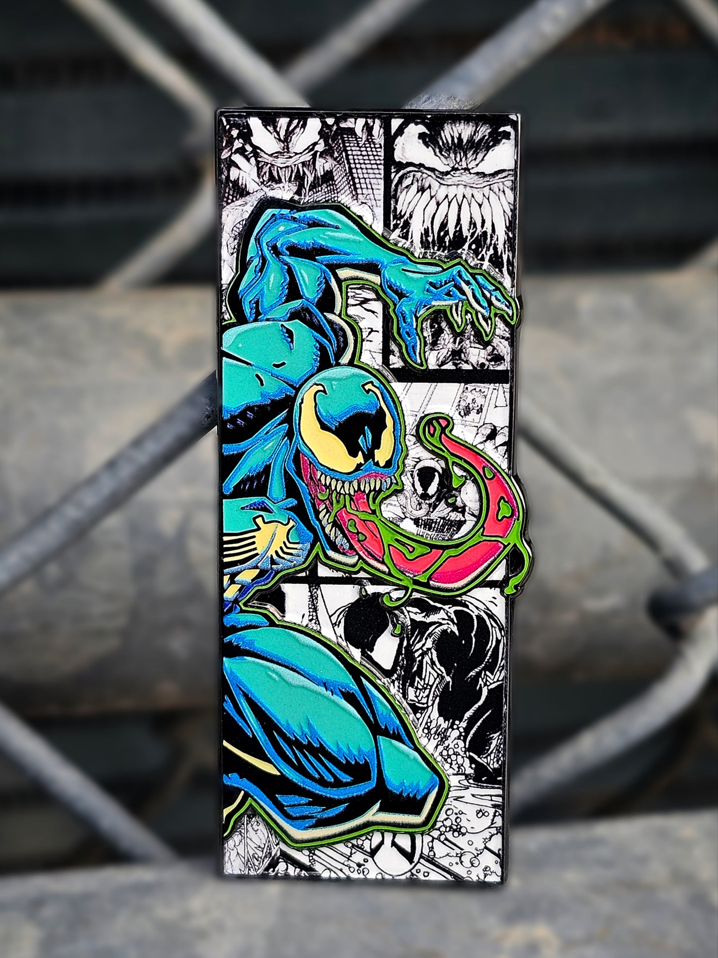 Symbiote Comic strip Enamel Pins