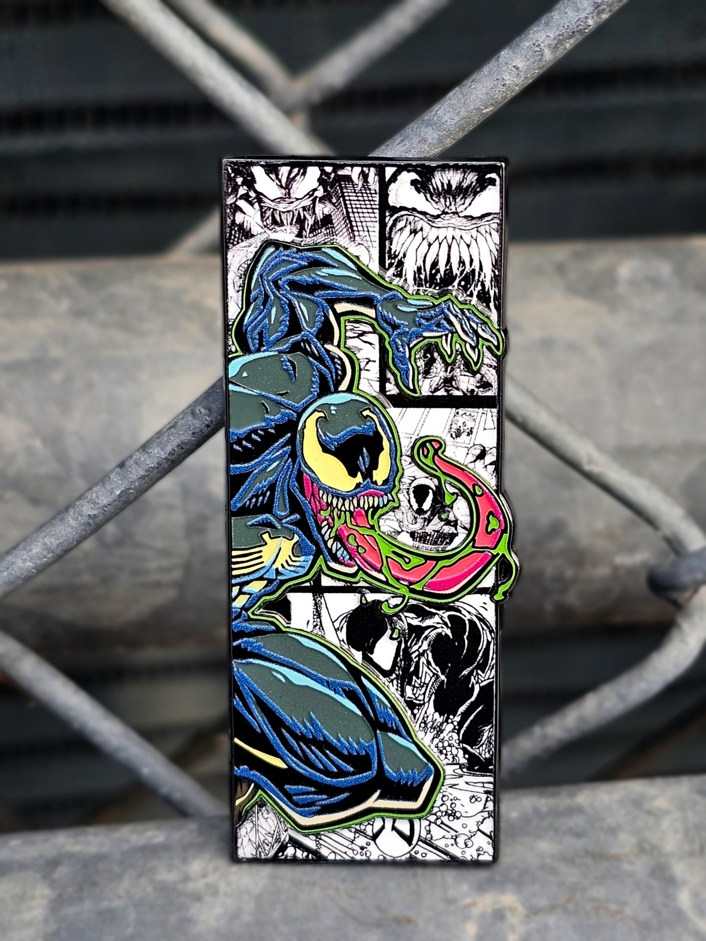 Symbiote Comic strip Enamel Pins